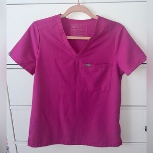 Figs Electric Orchid Catarina Scrub Top